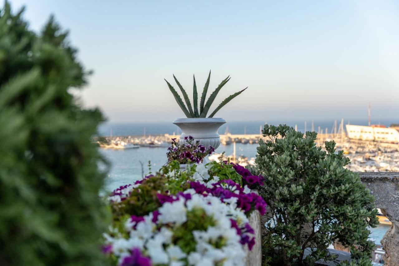 Bed and Breakfast Palazzo De Mori Otranto Esterno foto