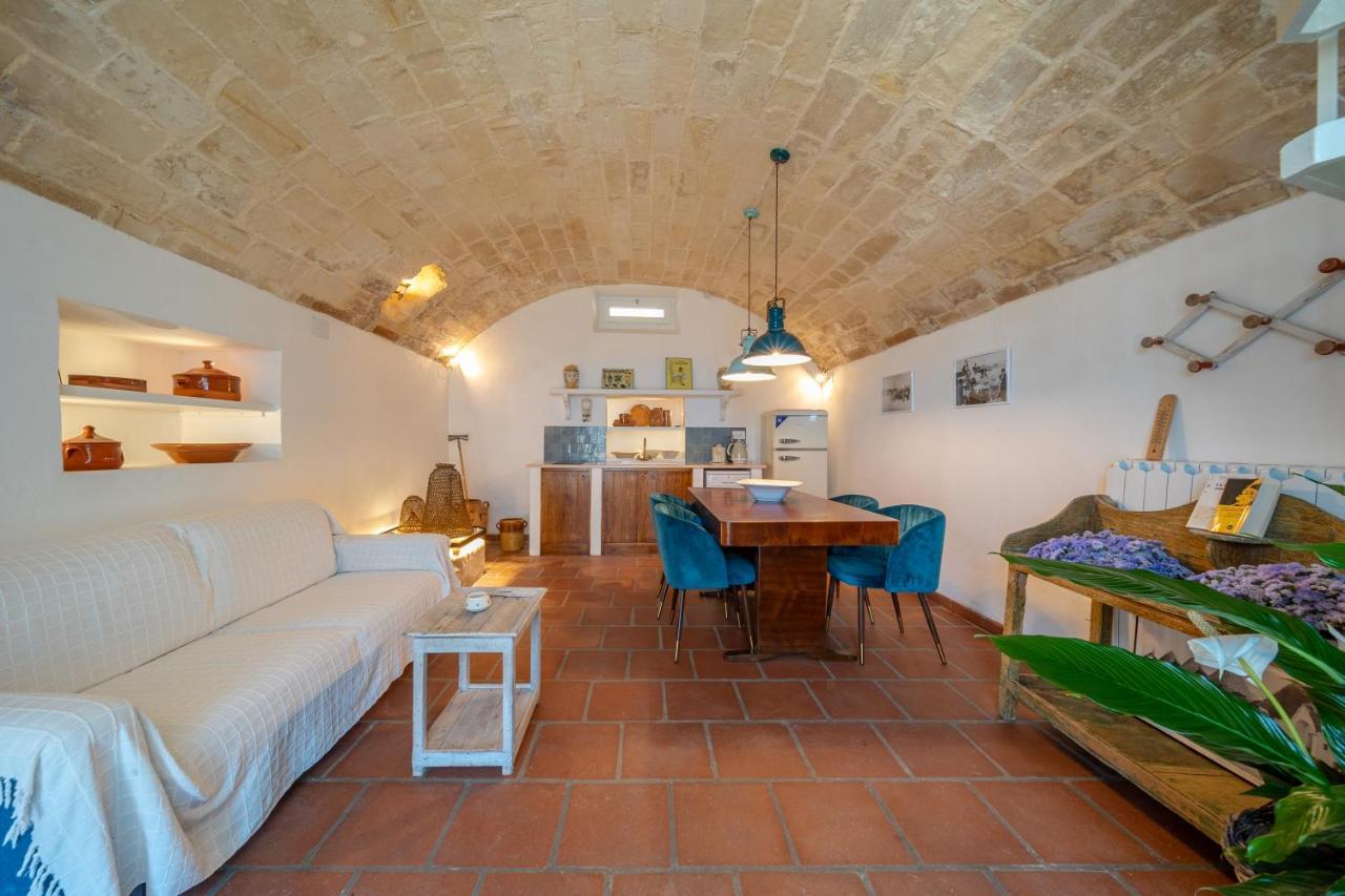 Bed and Breakfast Palazzo De Mori Otranto Esterno foto